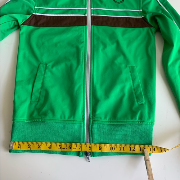 O’Neill‎ retro green zipped jacket, polyester, brown stripe, Med but runs small - Picture 11 of 12